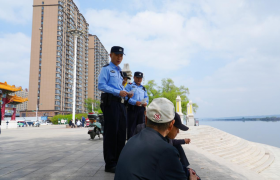 冰城公安：立足警务 “前沿哨所”  护航群众平安游玩