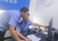 【我的警察师傅】  师傅的鼓励，给了我面对困难的勇气